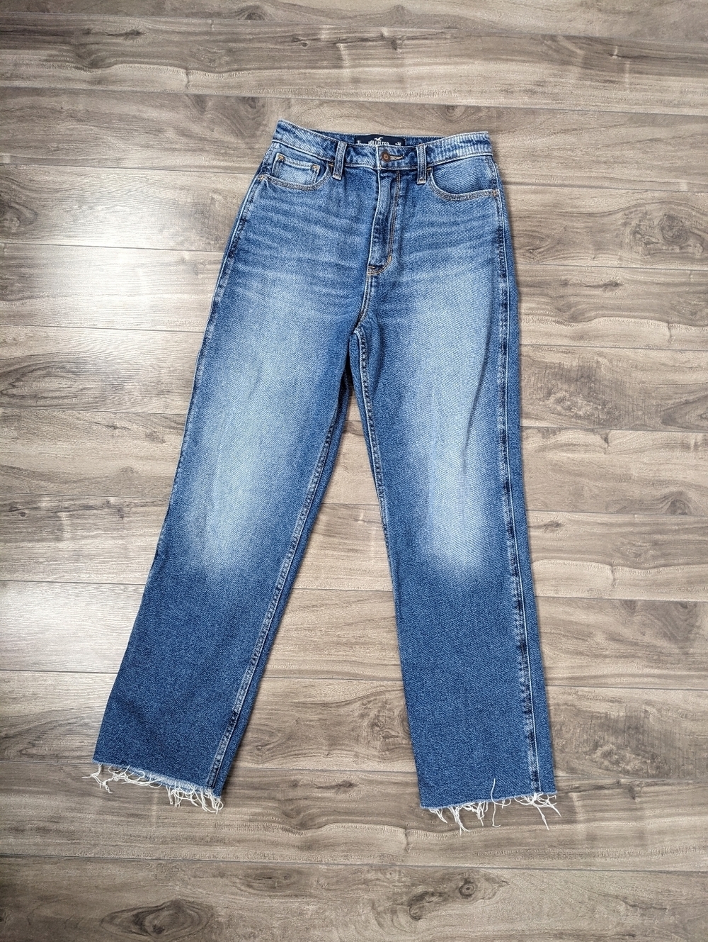 Hollister Women's Jeans Ultra High Rise Straight Relaxed Fit Size 26 Long